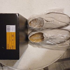 Off White Suede Dress shoed